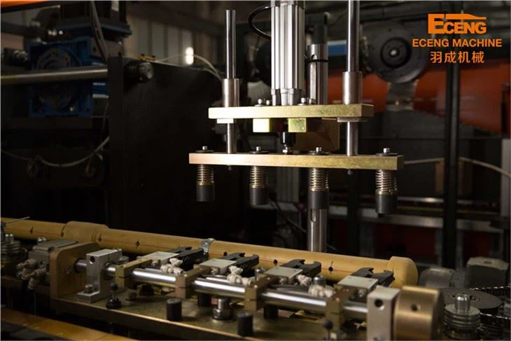 4 Cavity Blow Molding Machine Price